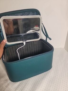 Makeup Train Case with LED Mirror - Teal
